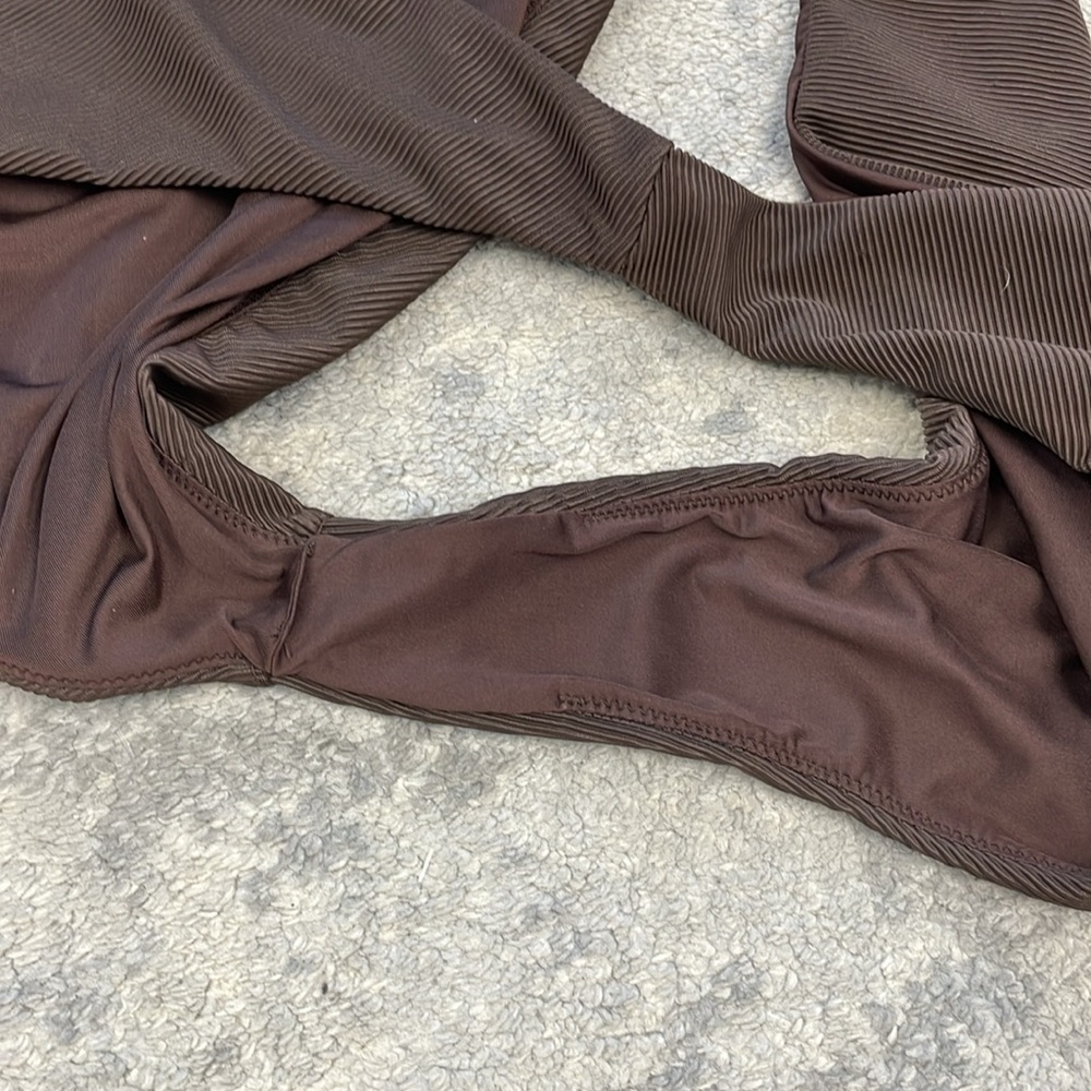 New Good American Ribbed Better Bikini Bottom Swim Cheeky Brown Sz 7 - Picture 8 of 9